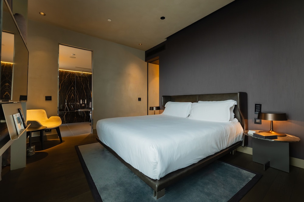 Vip, Suite, 2 King Beds
