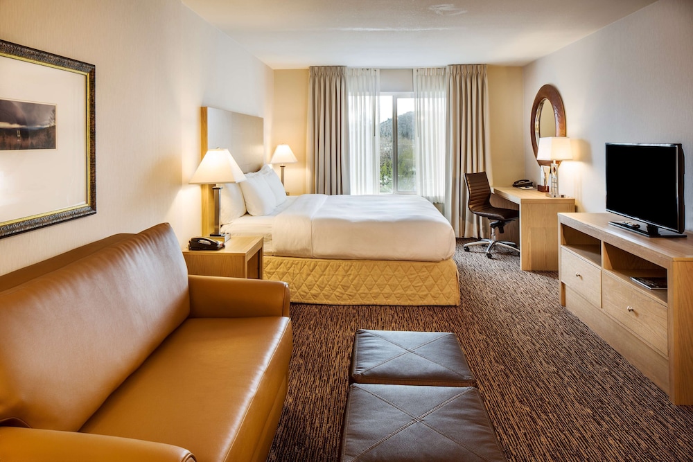 The Newberry Hotel Bend, Tapestry Collection by Hilton 21/60
