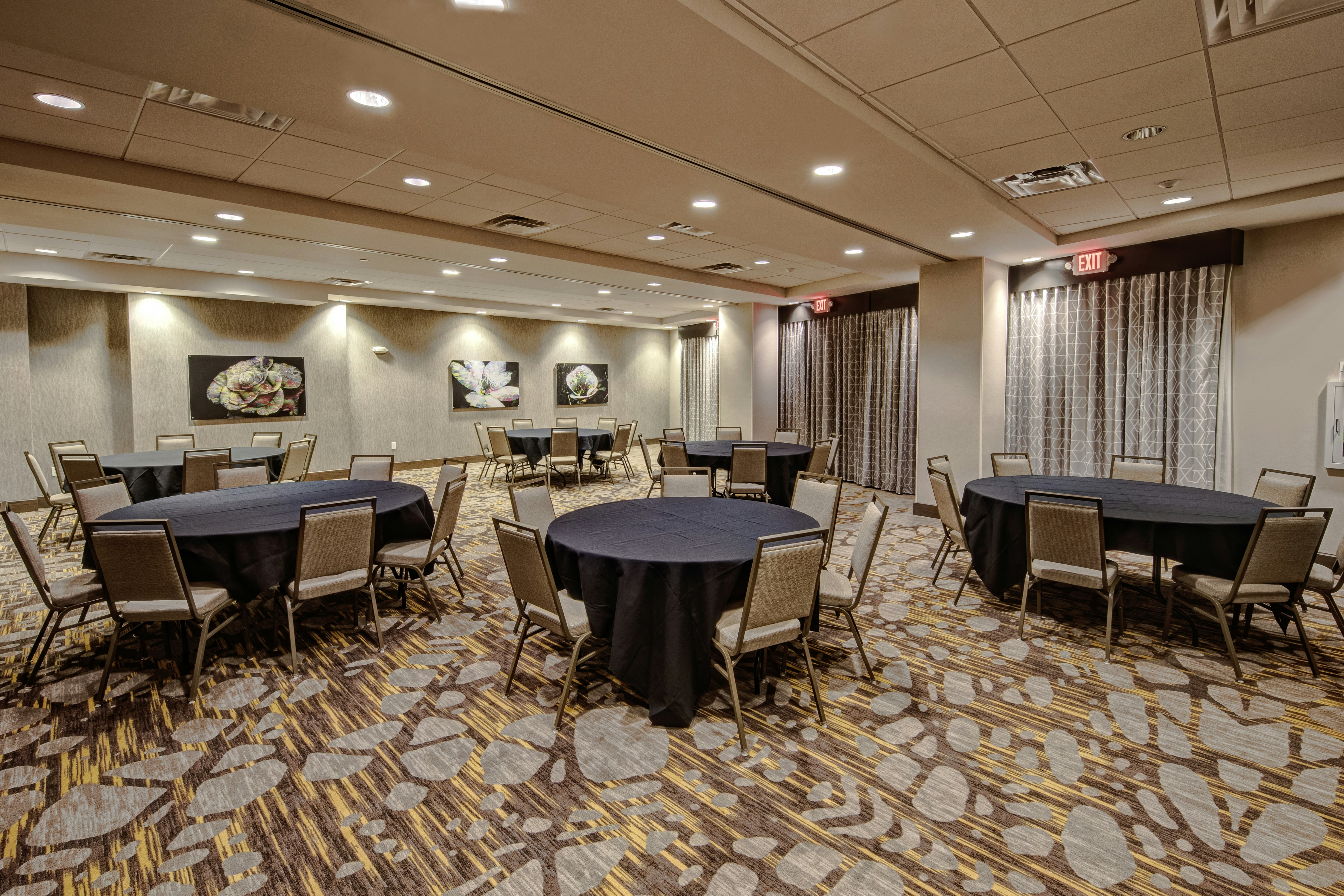 Hampton Inn and Suites San Jose Airport 28/30