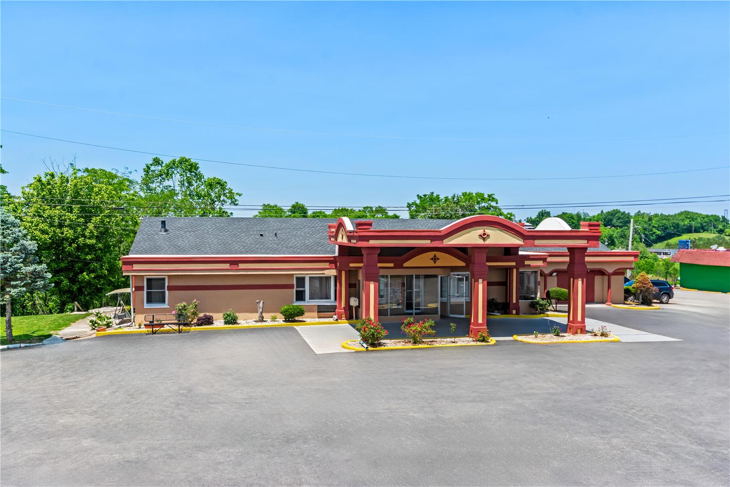 Americas Best Value Inn & Suites Williamstown 53/61