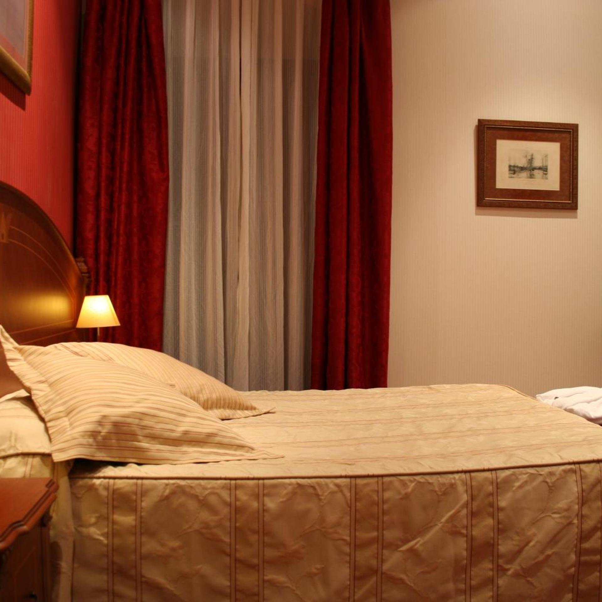 غرفة بسرير مزدوج، Hotel Palacio De La Magdalena 8/10