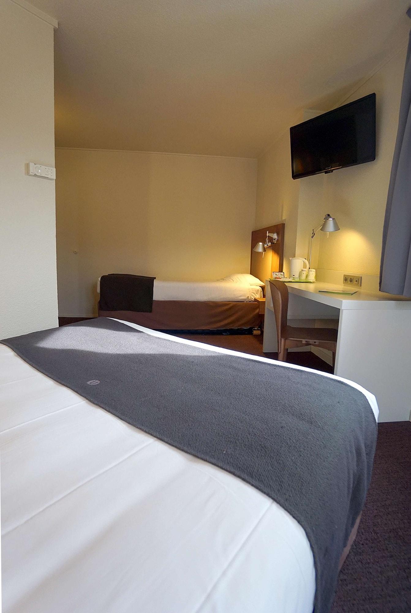 Standard, Multiple Beds