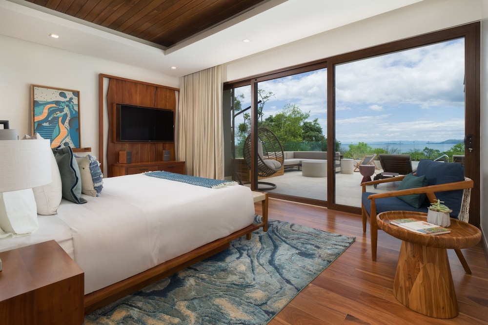 5 Bedrooms, Ocean View, Private Pool