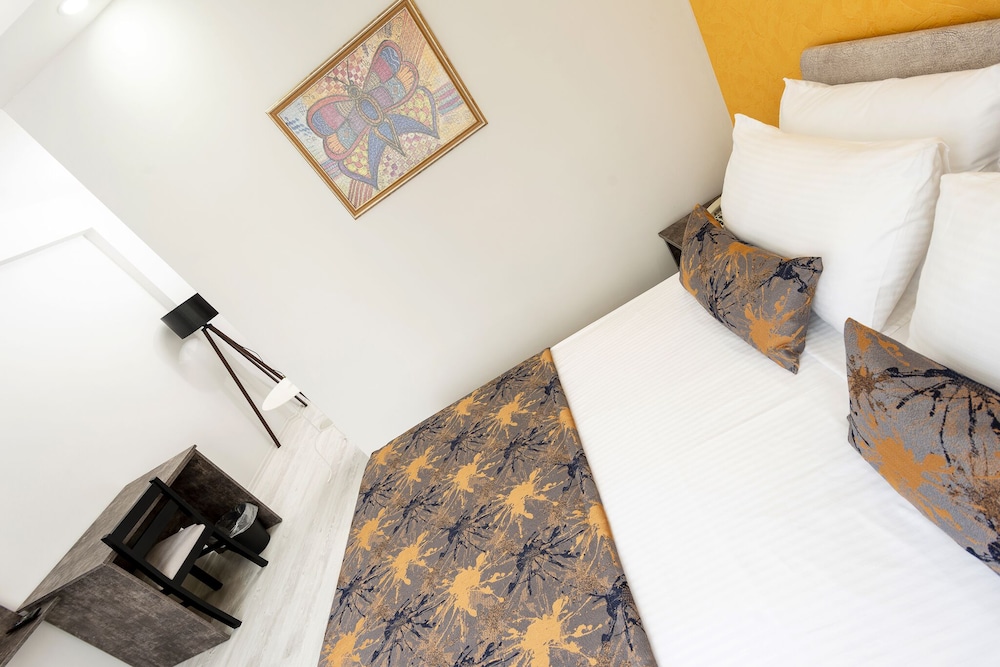 The Breeze Hotel 28/60