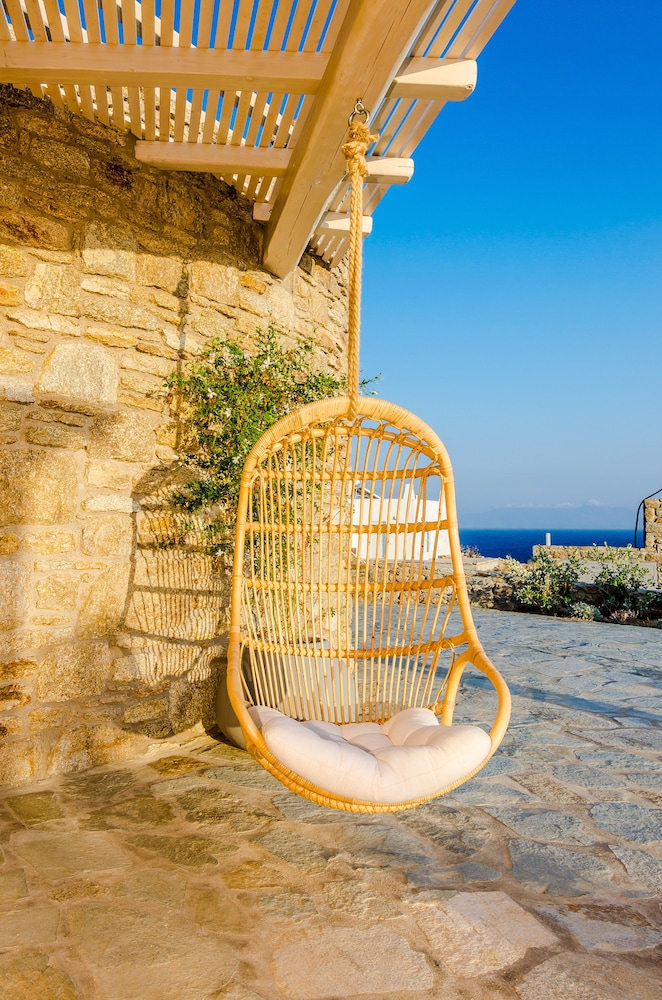 Eden View Suites & Villas 44/72