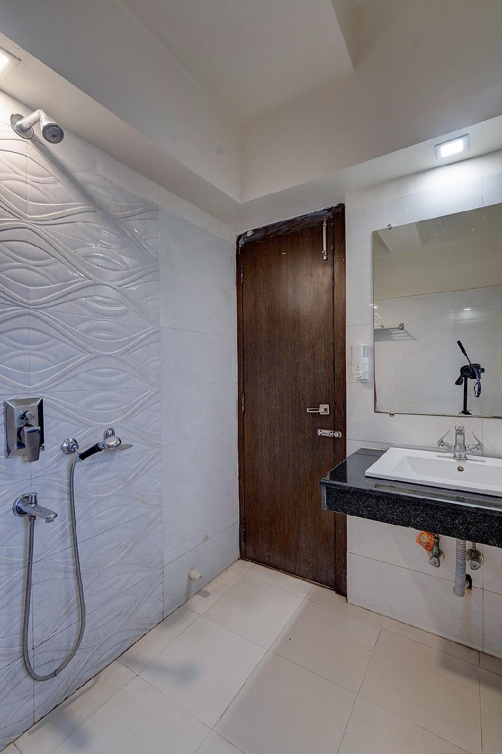 Hotel Pearl Regency 15/15