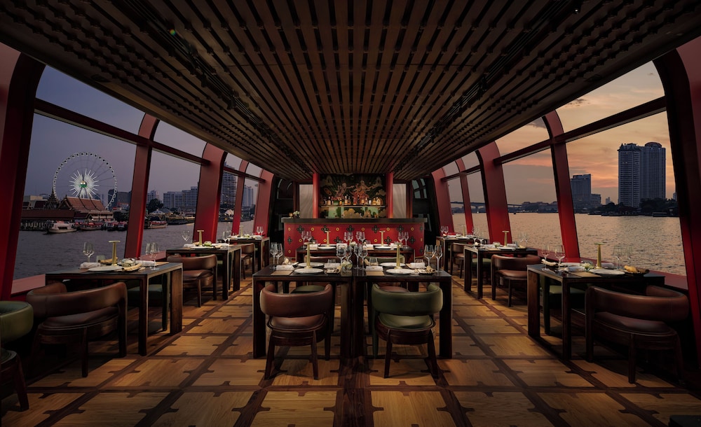 Banyan Tree Bangkok 55/71