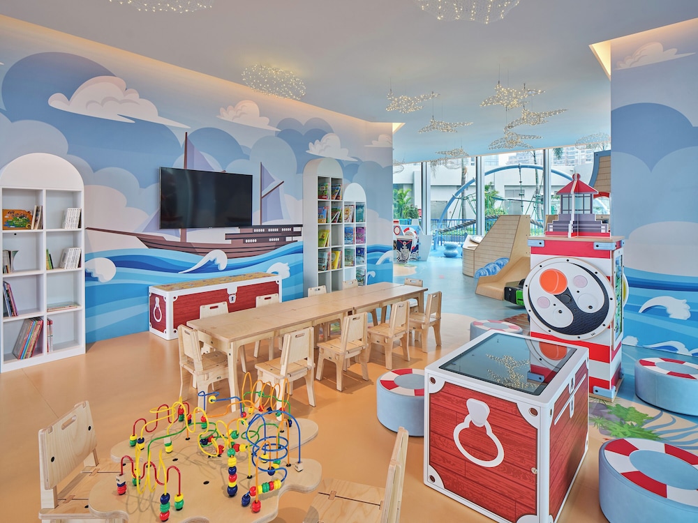 Renaissance Zhuhai Hotel 44/50