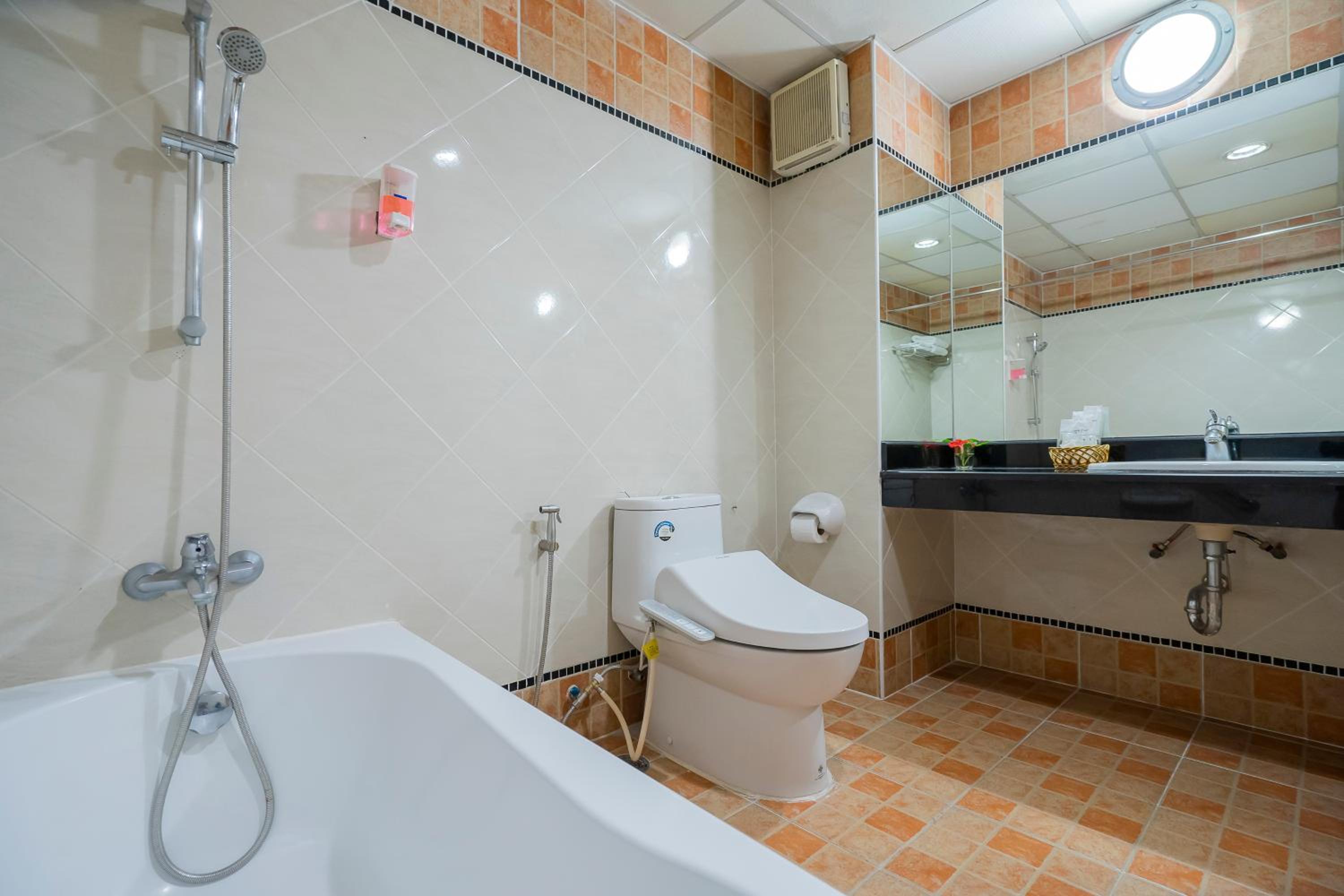 جناح عائلي، Bella Villa Prima 7/8