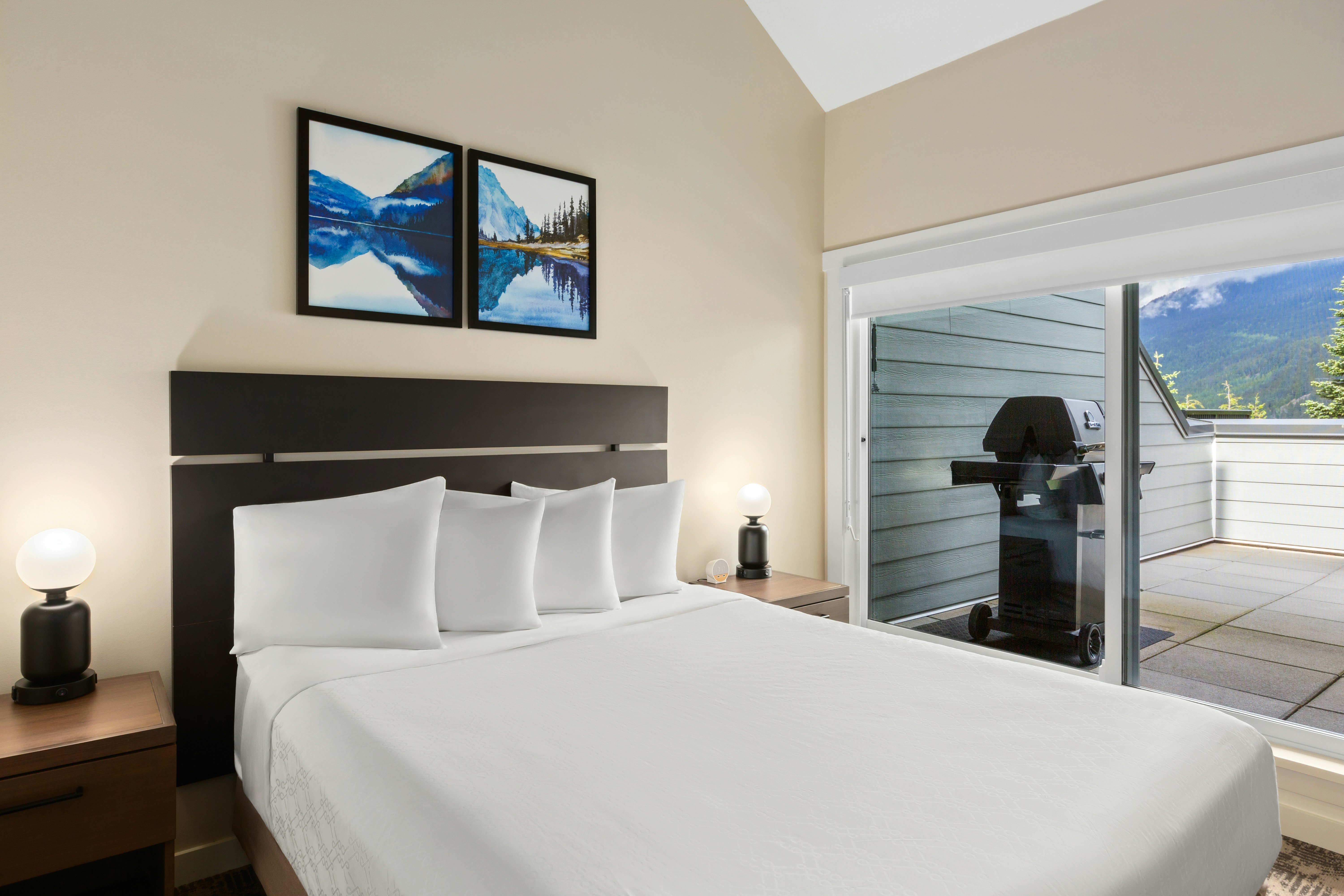 2 BEDROOMS, LOFT