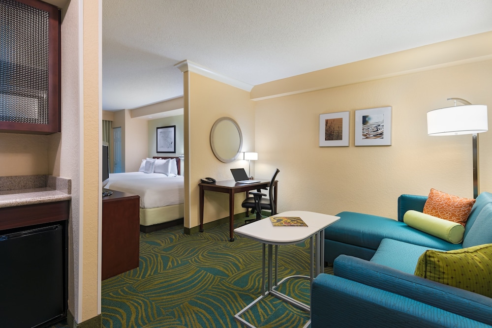 SPRINGHILL SUITES PENSACOLA 19/30