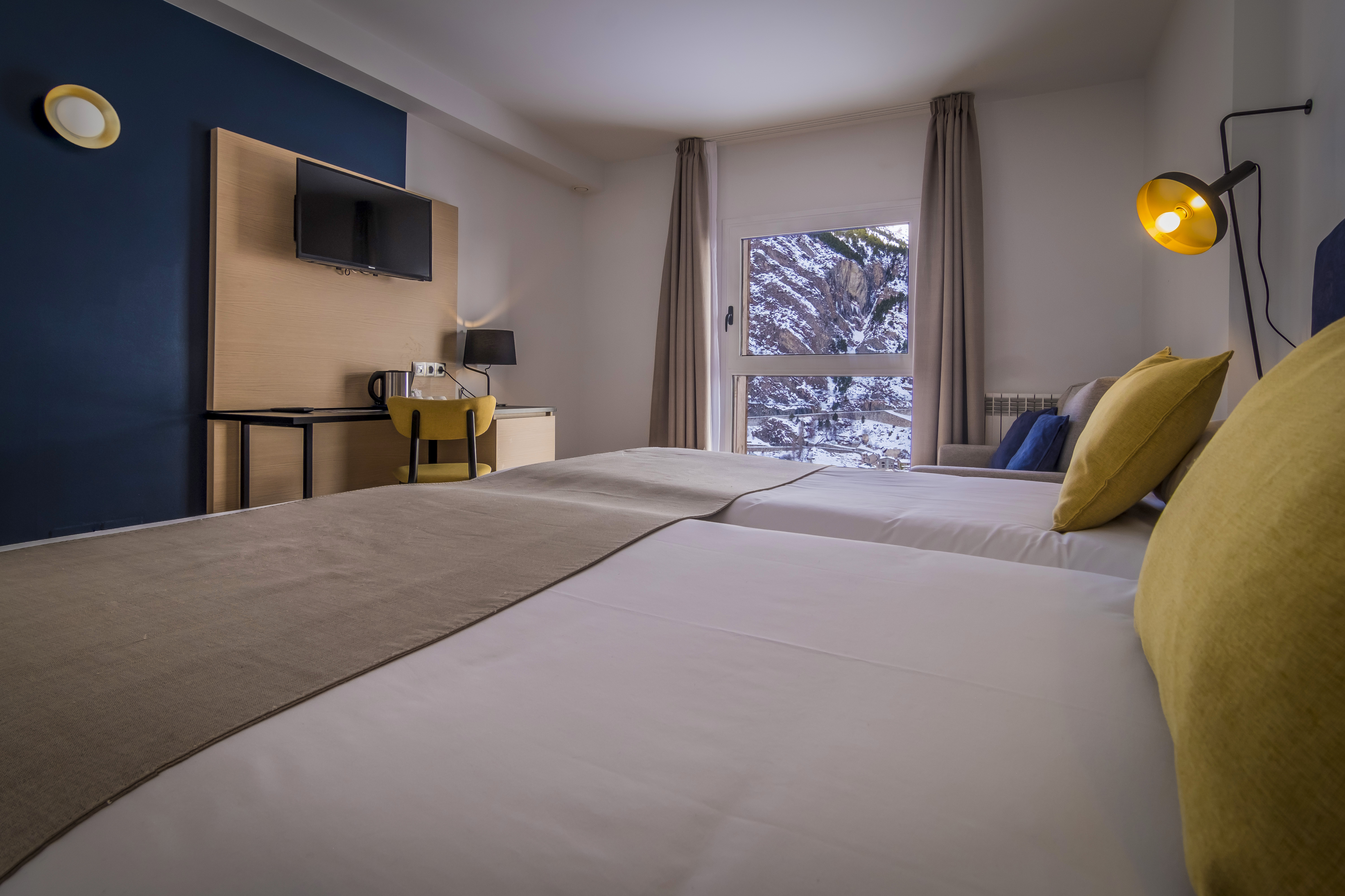 غرفة قياسية ثلاثية، Hotel Roc Meler 3/4