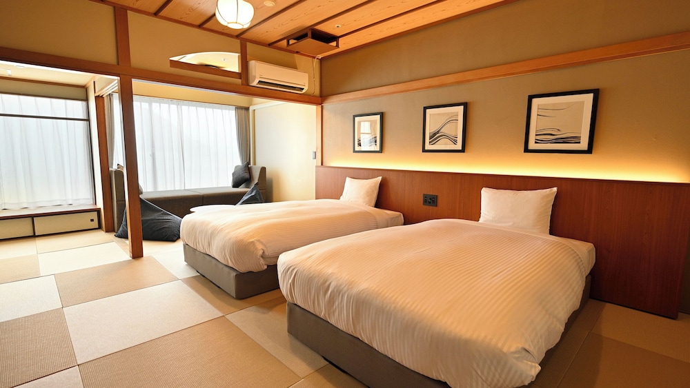 Japanese, Standard, Futon Bed, Twin Beds, Shared Bathroom, North Wing