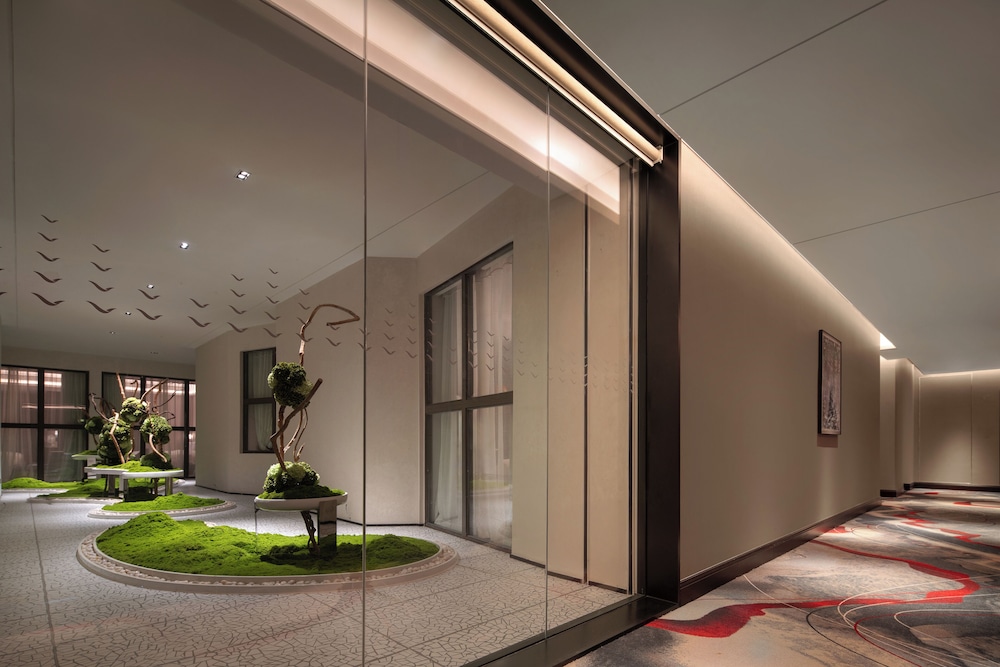Movenpick by Accor Shanghai Peoples Square Hotel in SHANGHAI