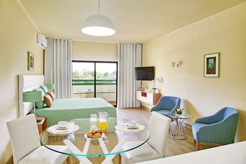 Ondamar Hotel 55/72