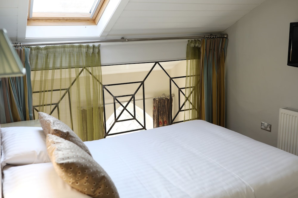Deluxe, House, 2 Double Beds, 2 Sofa
