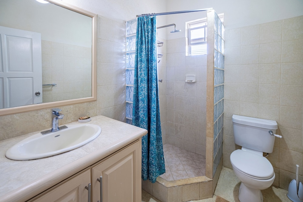 Best E Villas Providence 38/39