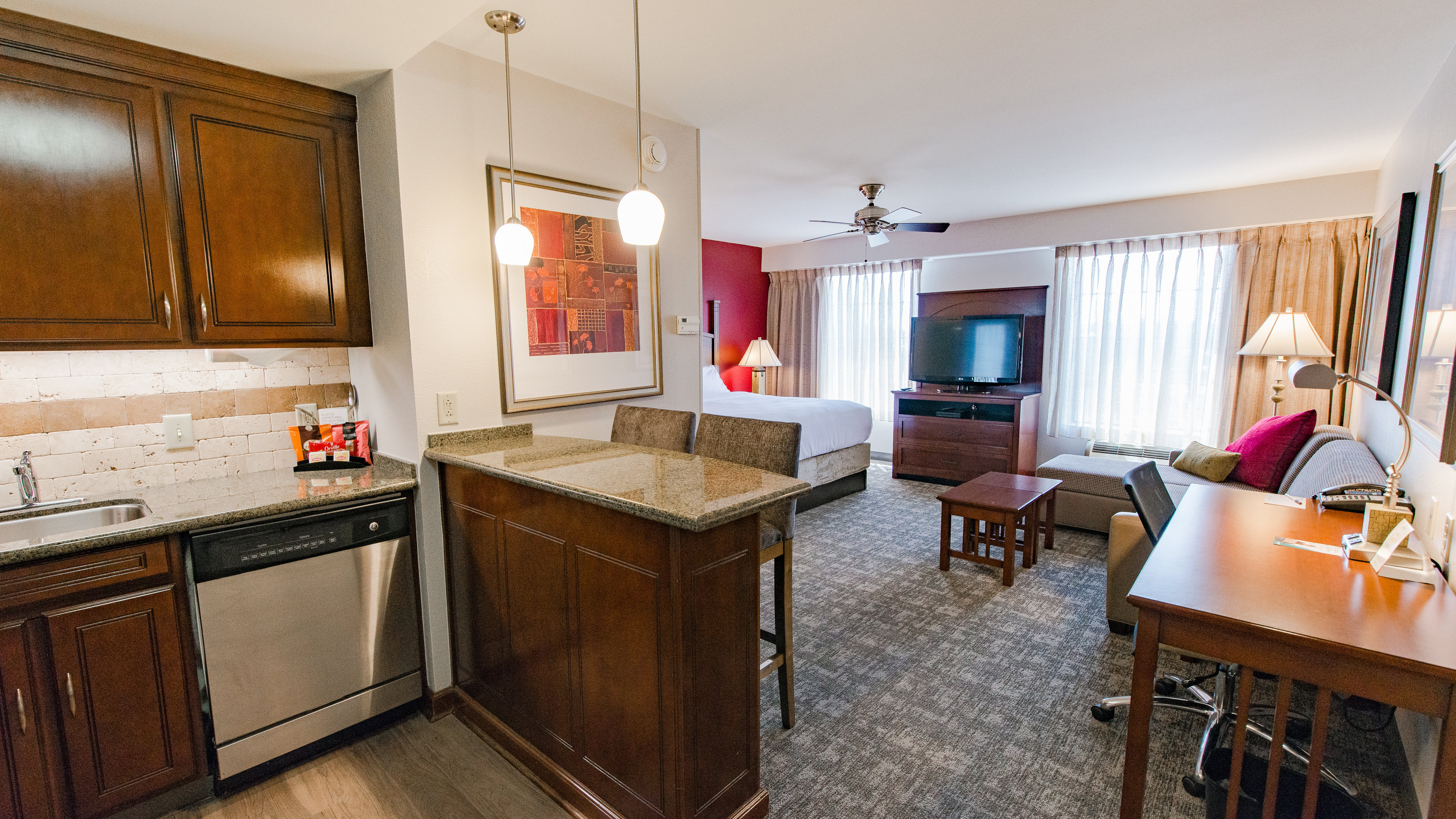 Staybridge Suites Wilmington East 25/48