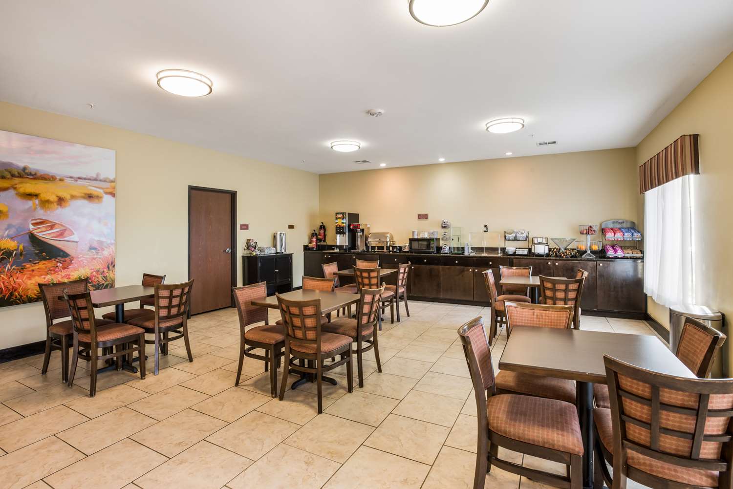 Knights Inn Bunkie 12/16
