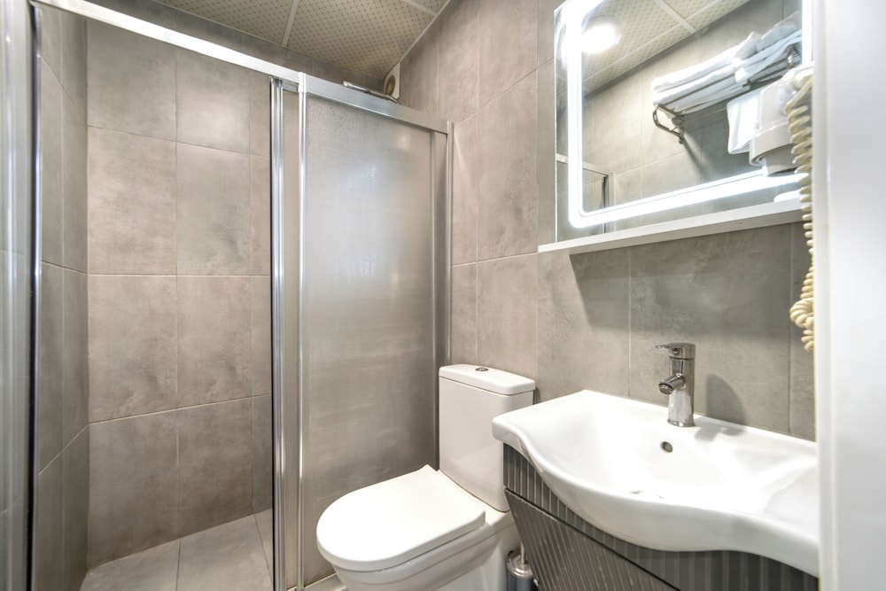 Istanbul Hotel & Suites 16/19