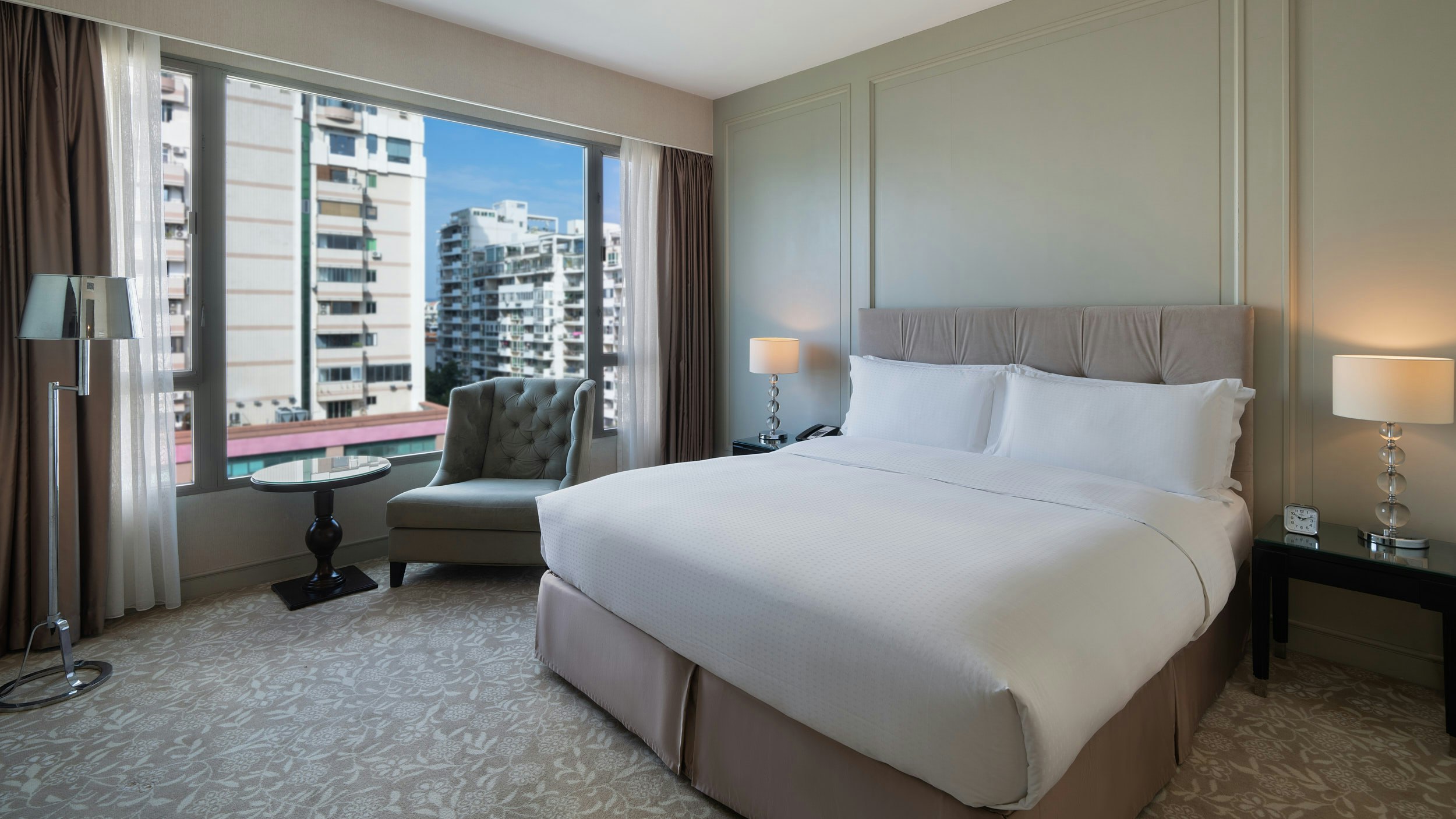 Deluxe, Suite, King Bed