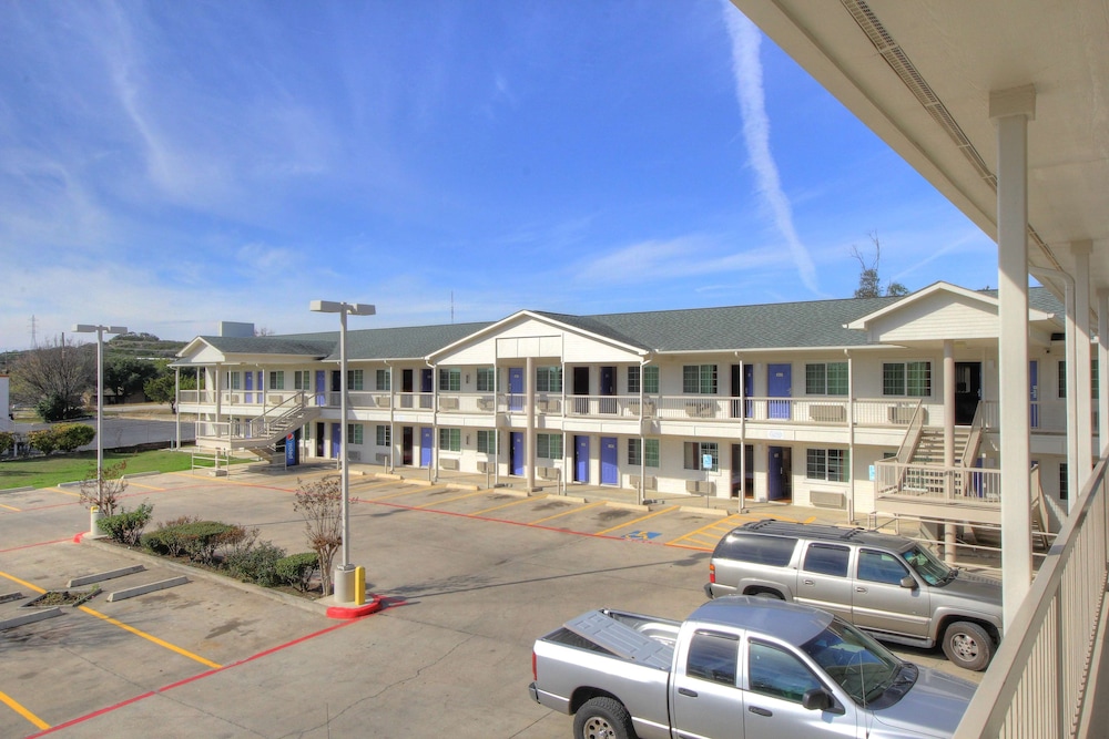 Motel6 Kerrville, TX 37/42