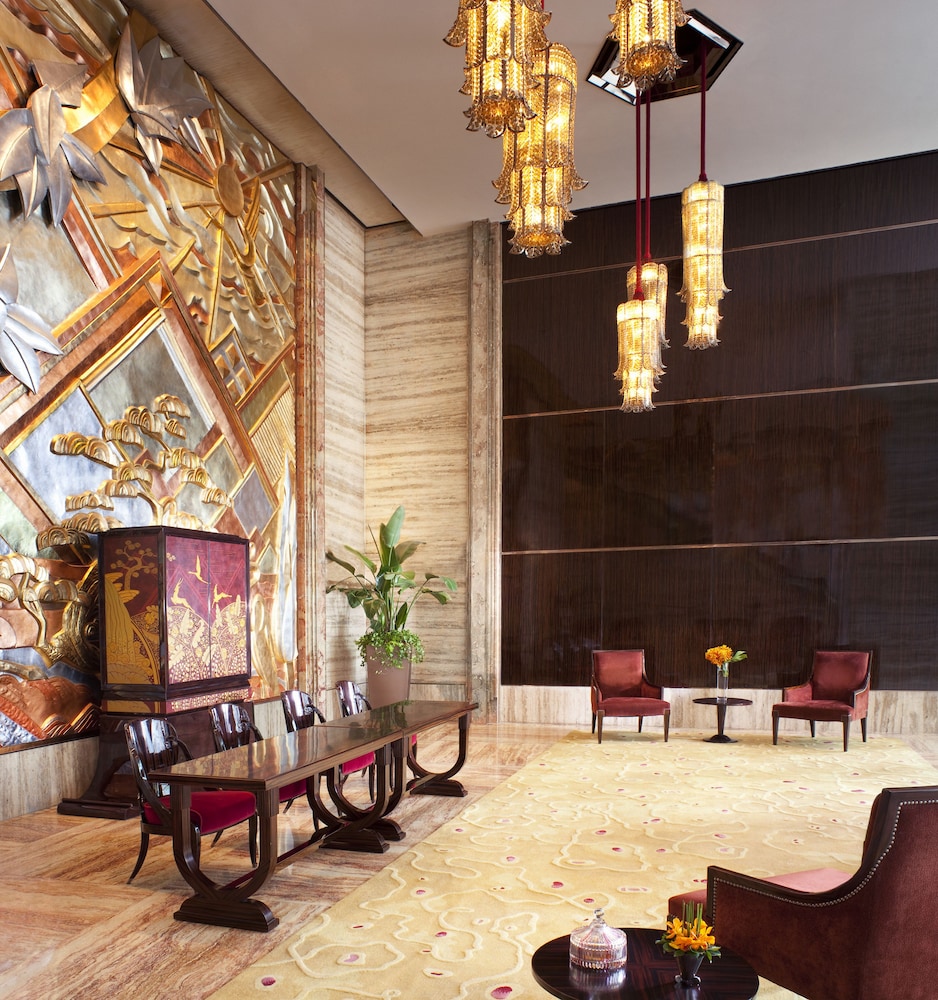 The Ritz Carlton Shanghai Pudong 48/68