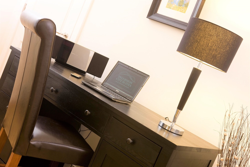 Inverness City Suites 33/50