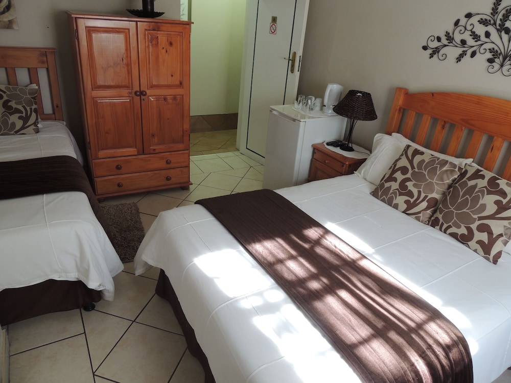 Rita Guest House 20/34