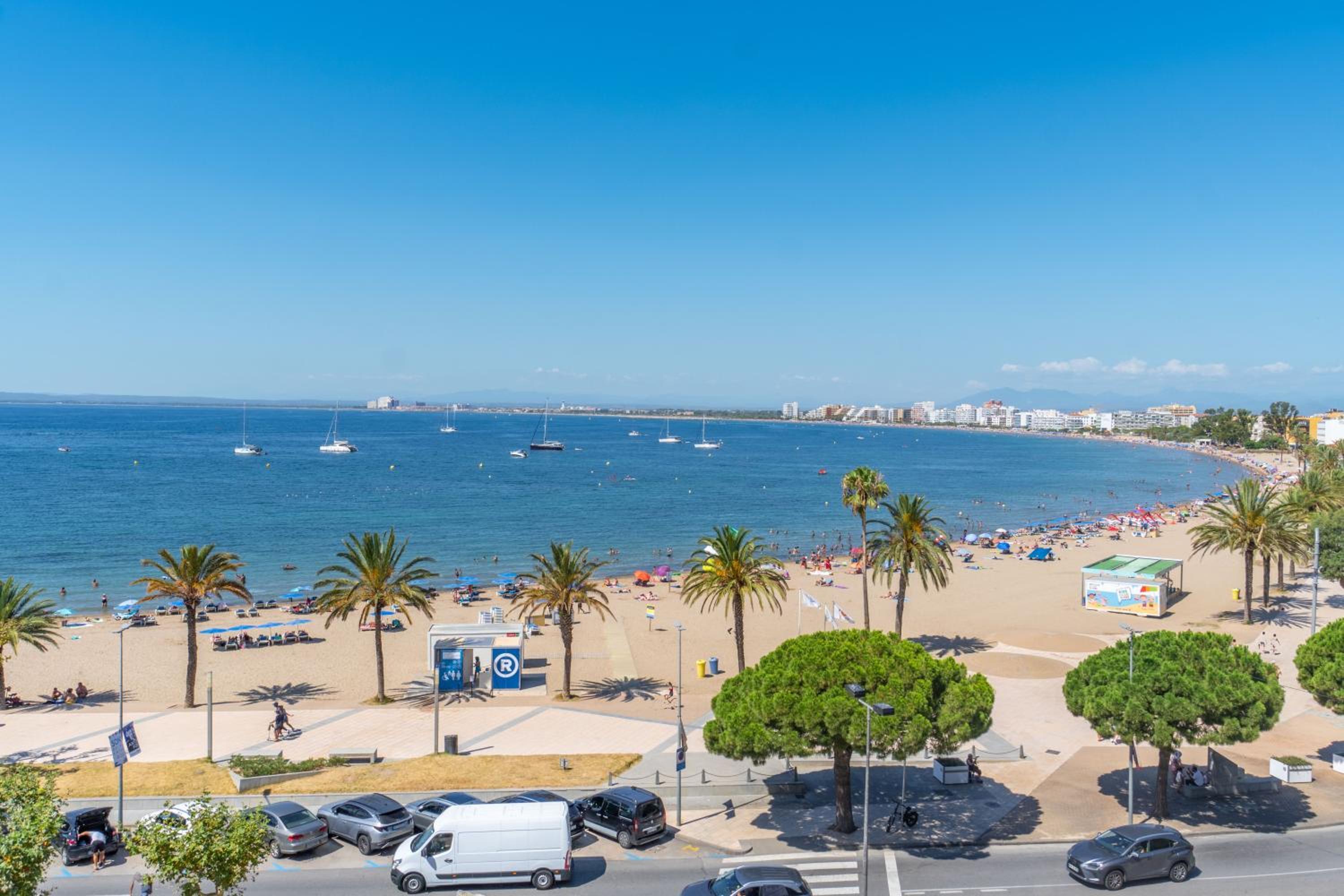 Hotel Vela 43/54