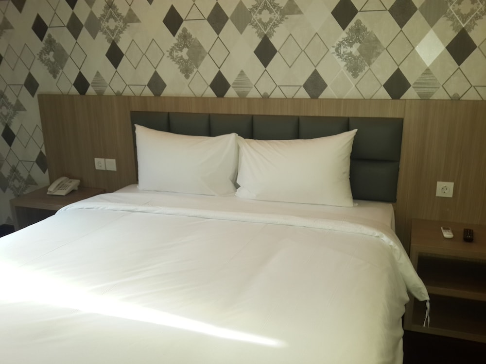 Hotel 88 ITC Fatmawati 14/42