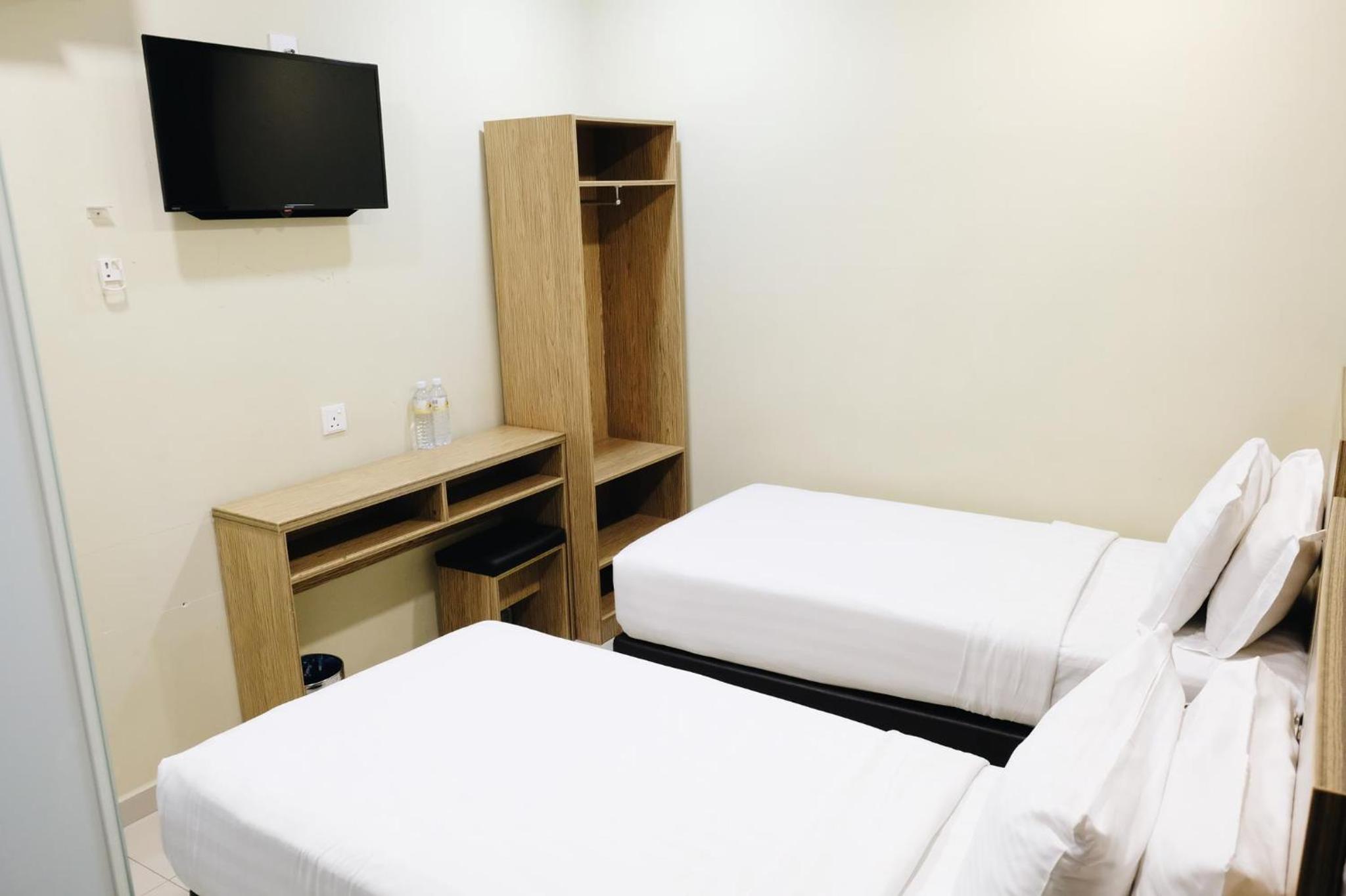 Superior, Twin Beds