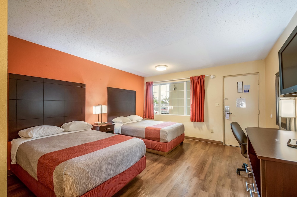 Motel6 Washington, DC - Convention Center 20/37