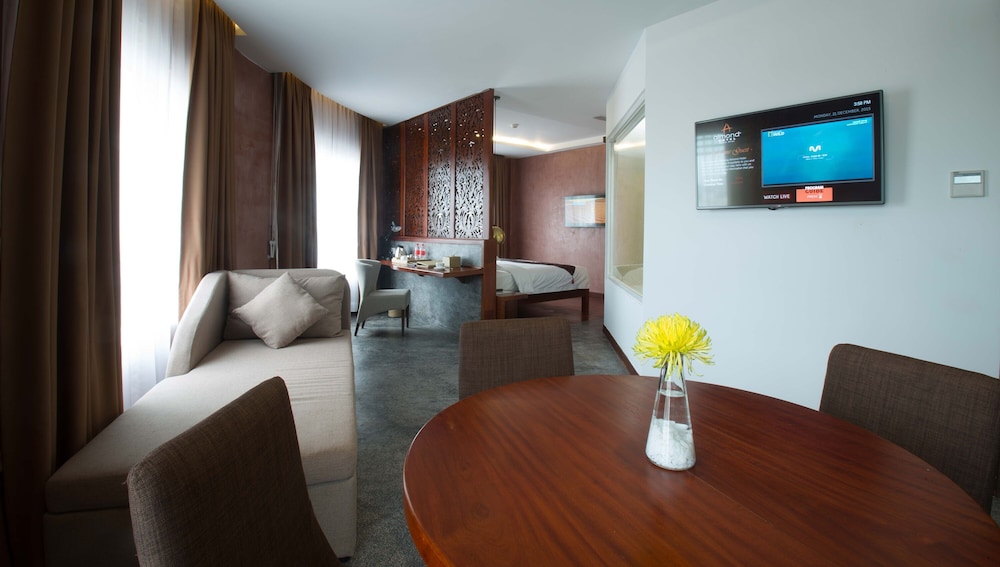 Almond Bassac River Hotel 33/49