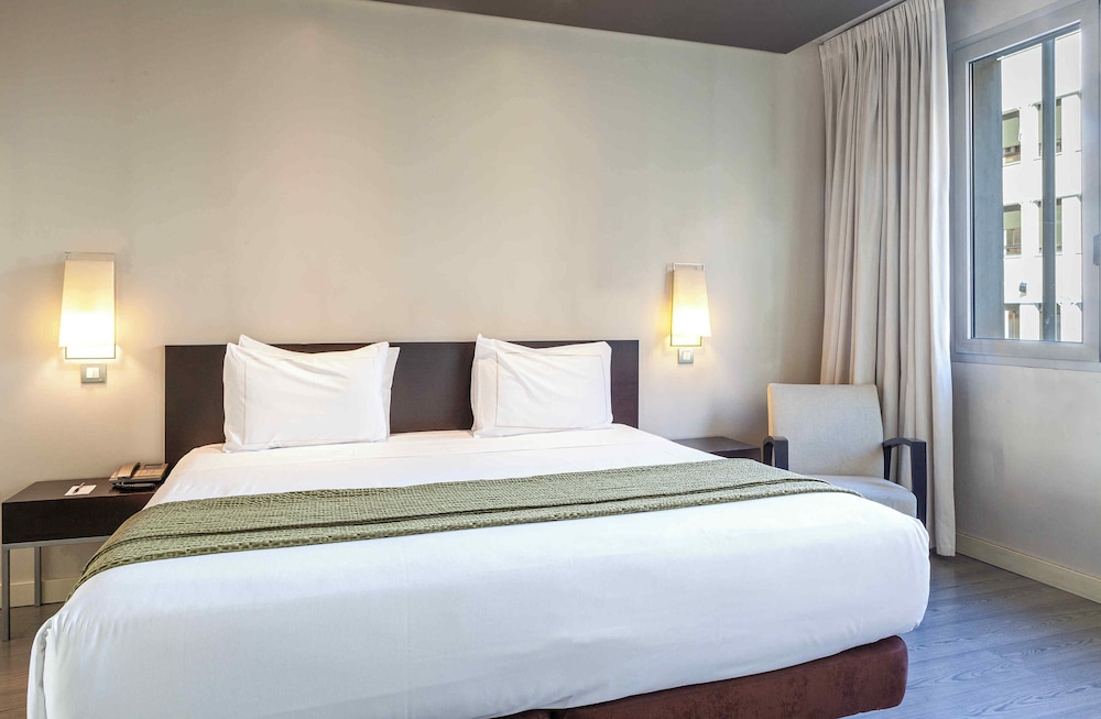 Suites Viena Plaza de Espana 14/61