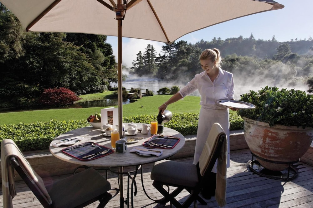 HUKA LODGE 45/66