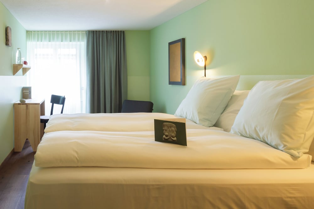 Hotel Schlussel seit 1545 12/34