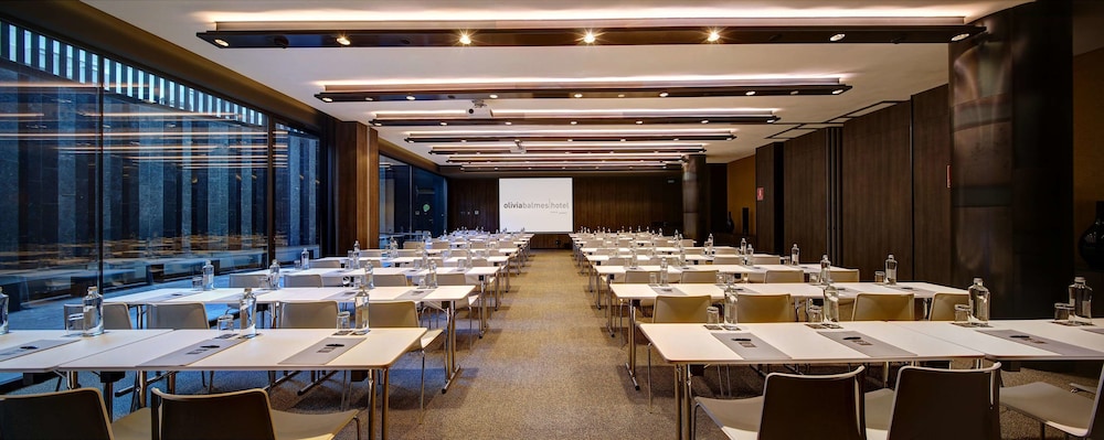 OLIVIA BALMES HOTEL 55/67