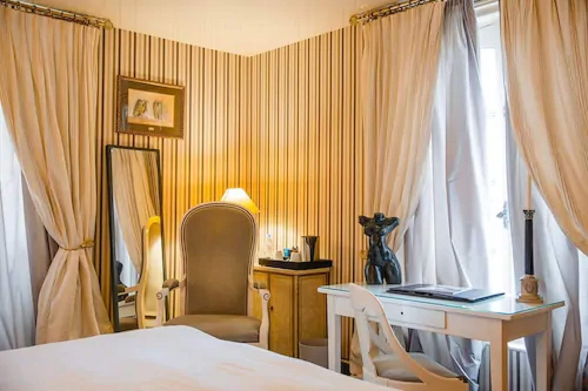 غرفة كومفورت بسرير مزدوج، Domaine Saint Clair Le Donjon 8/8