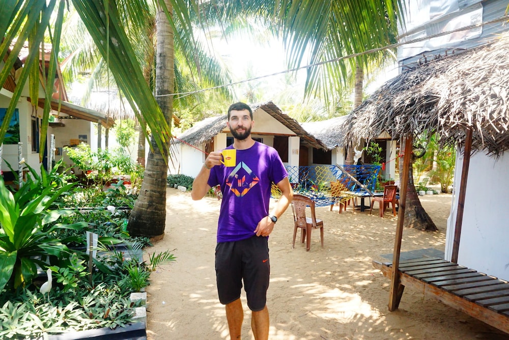Star Rest Beach Hotel Arugambay 37/50