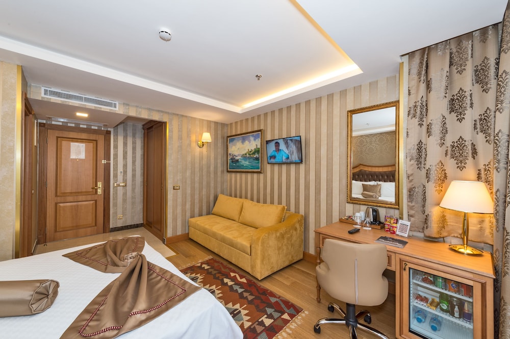 Aprilis Gold Hotel 43/50