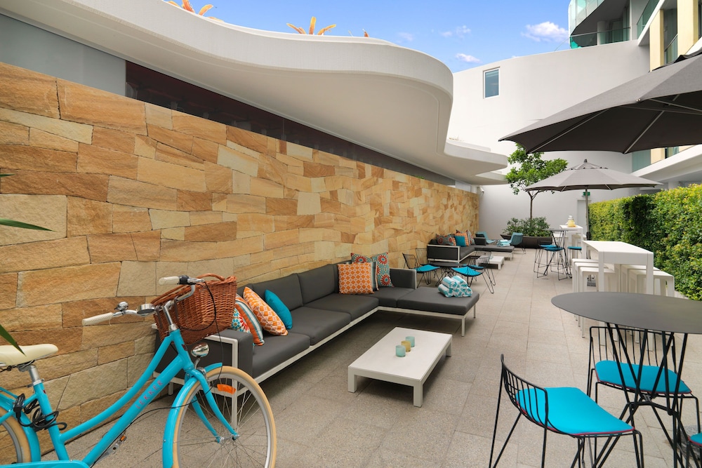 Adina Apartment Hotel Bondi Beach Sydney 64/68