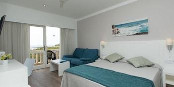 Junior Suite, Partial Sea View, Balcony