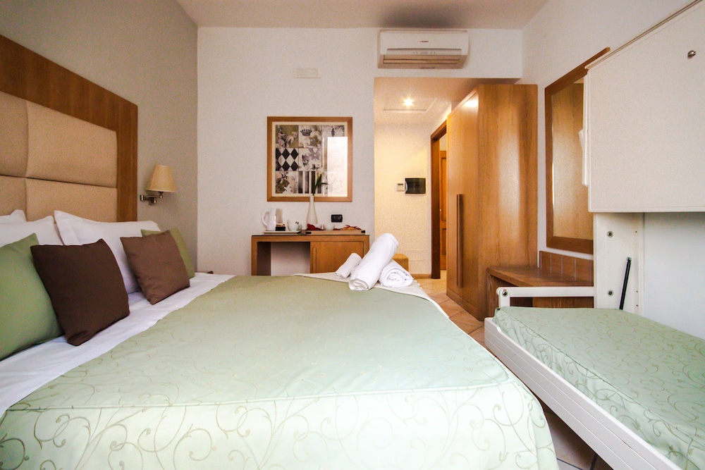 Sorrento City Hotel 39/76