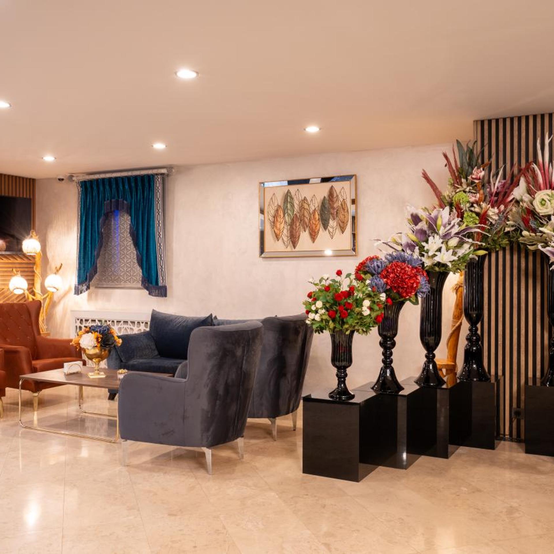 Grand Ani Hotel 26/43