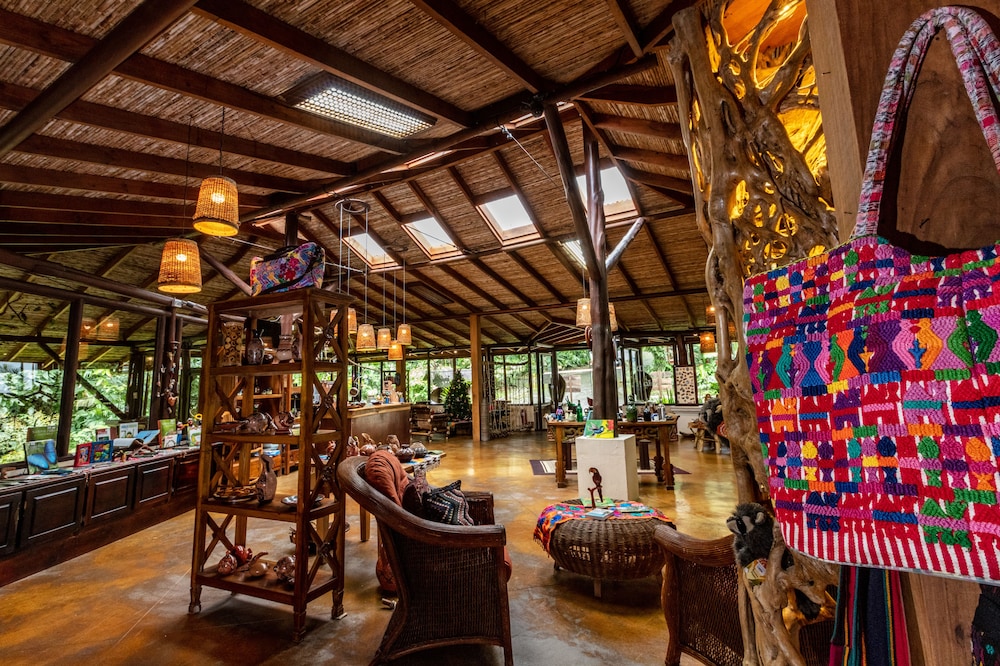 Lost Iguana Resort and Spa 59/71