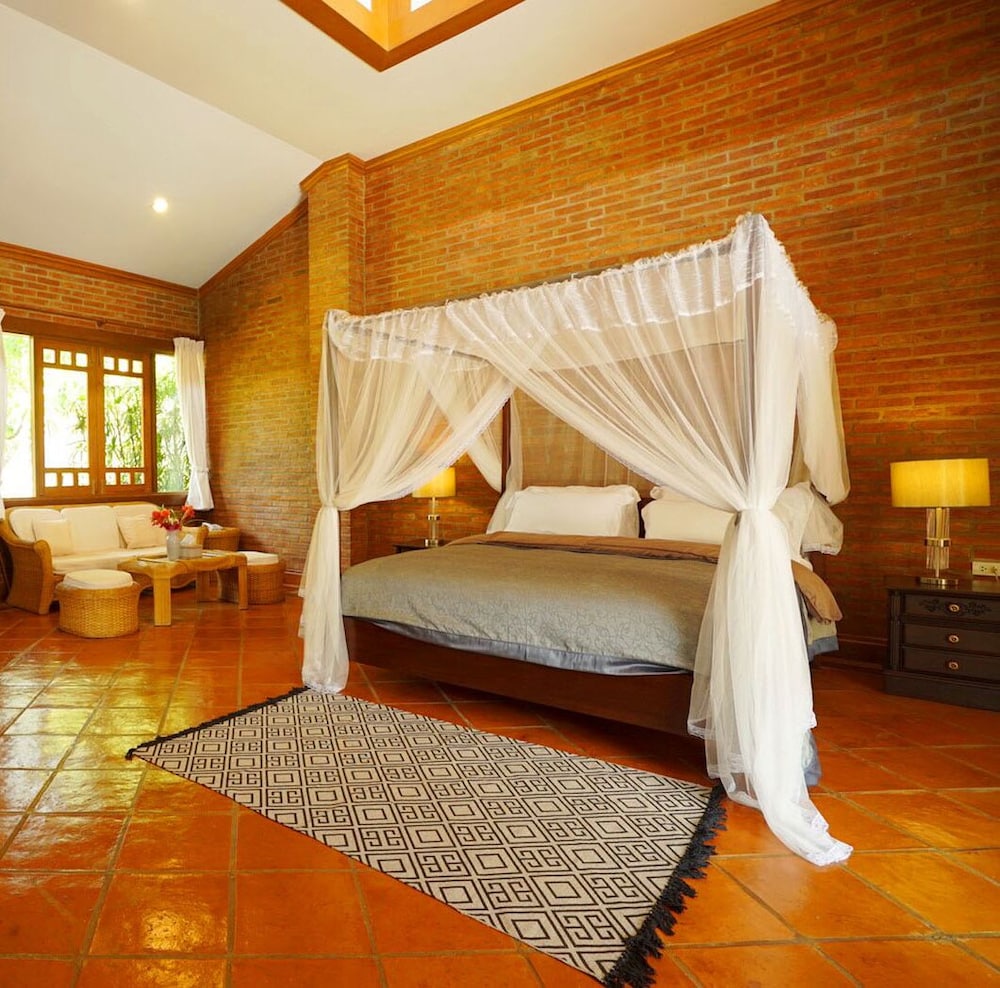 Chayana Resort 12/58