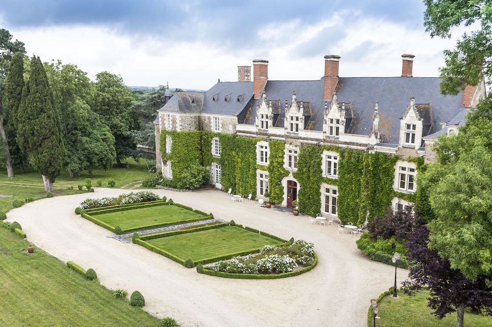 CHATEAU DE L'EPINAY 37/48