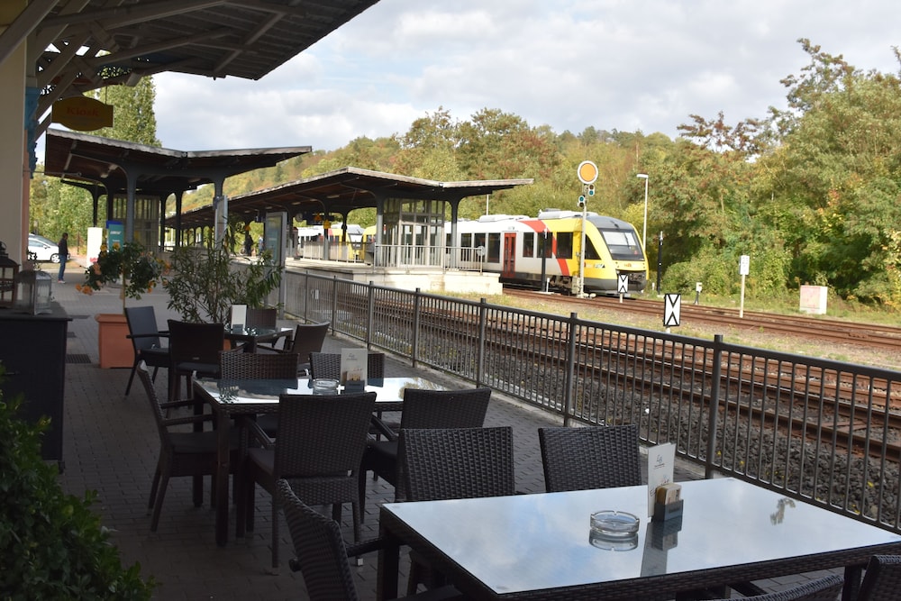 Hotel am Bahnhof 25/38
