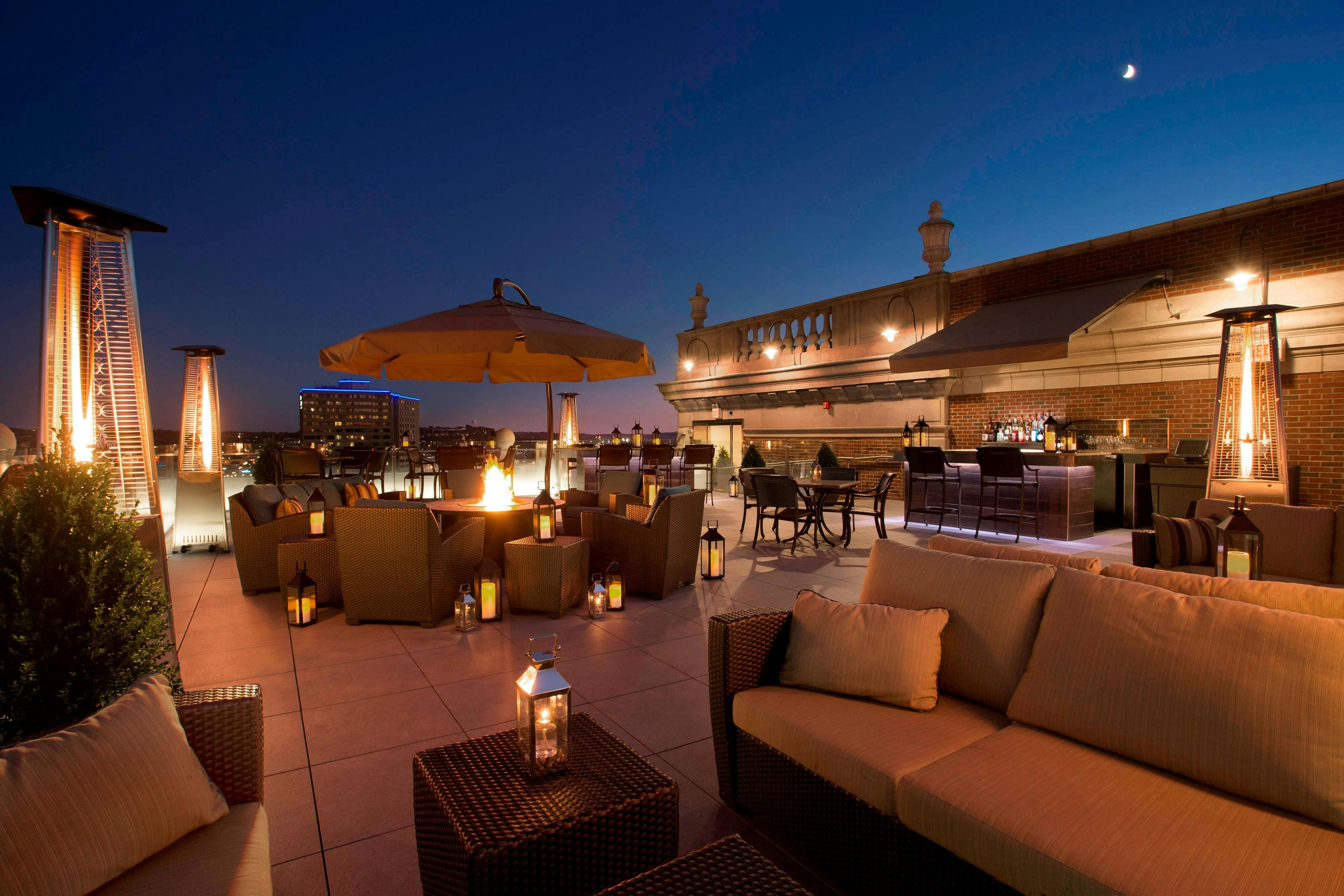 Residence Inn by Marriott Cincinnati Downtown/The Phelps 13/24